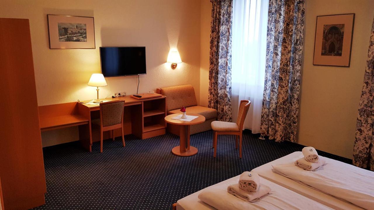 Hotel Altberesinchen Frankfurt nad Odrą Zewnętrze zdjęcie