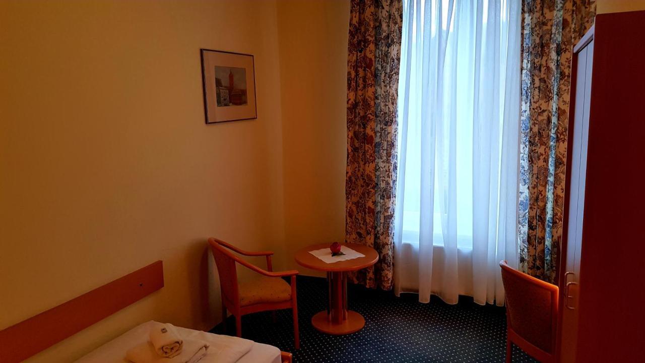 Hotel Altberesinchen Frankfurt nad Odrą Zewnętrze zdjęcie