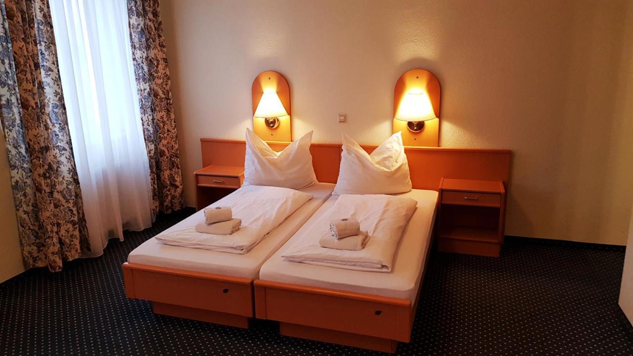Hotel Altberesinchen Frankfurt nad Odrą Zewnętrze zdjęcie